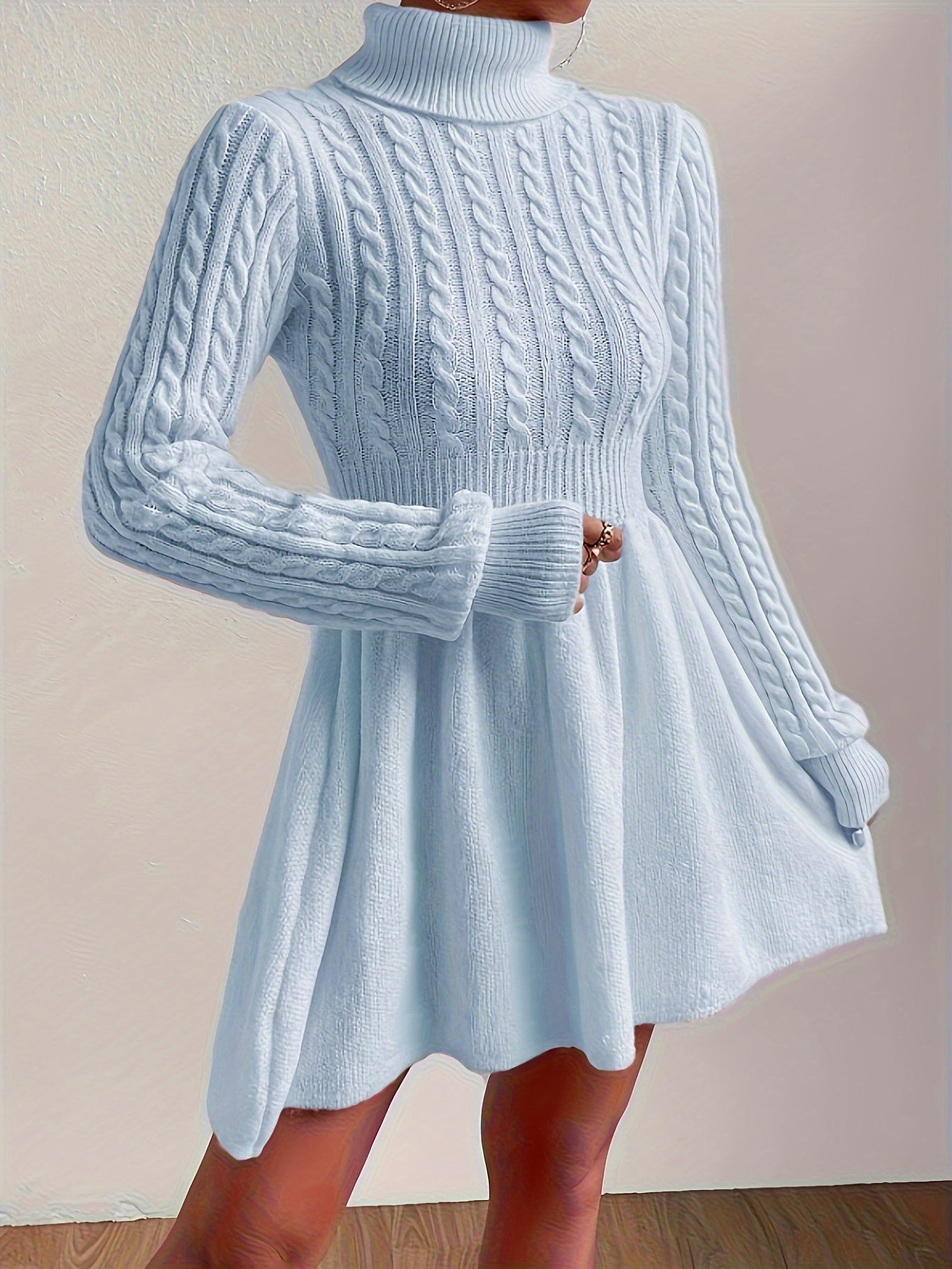 Amelie - Stylish and Charming
