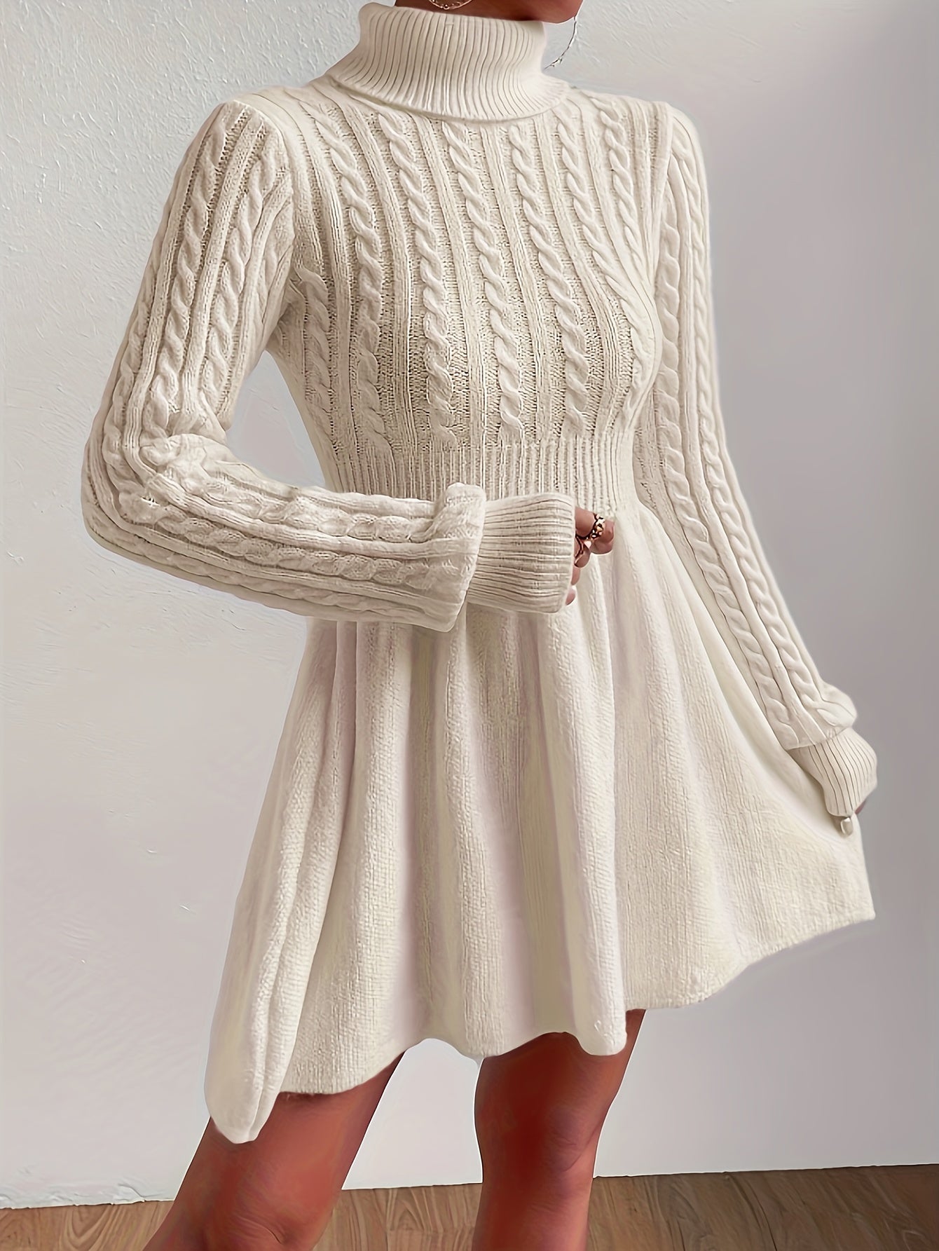 Amelie - Stylish and Charming