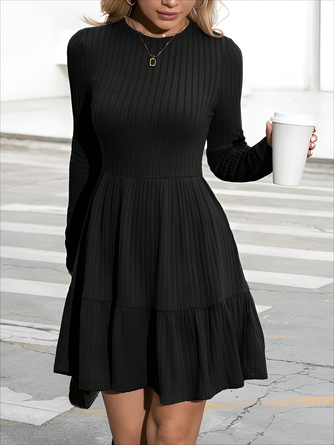 Eleanor - Elegant and Modern