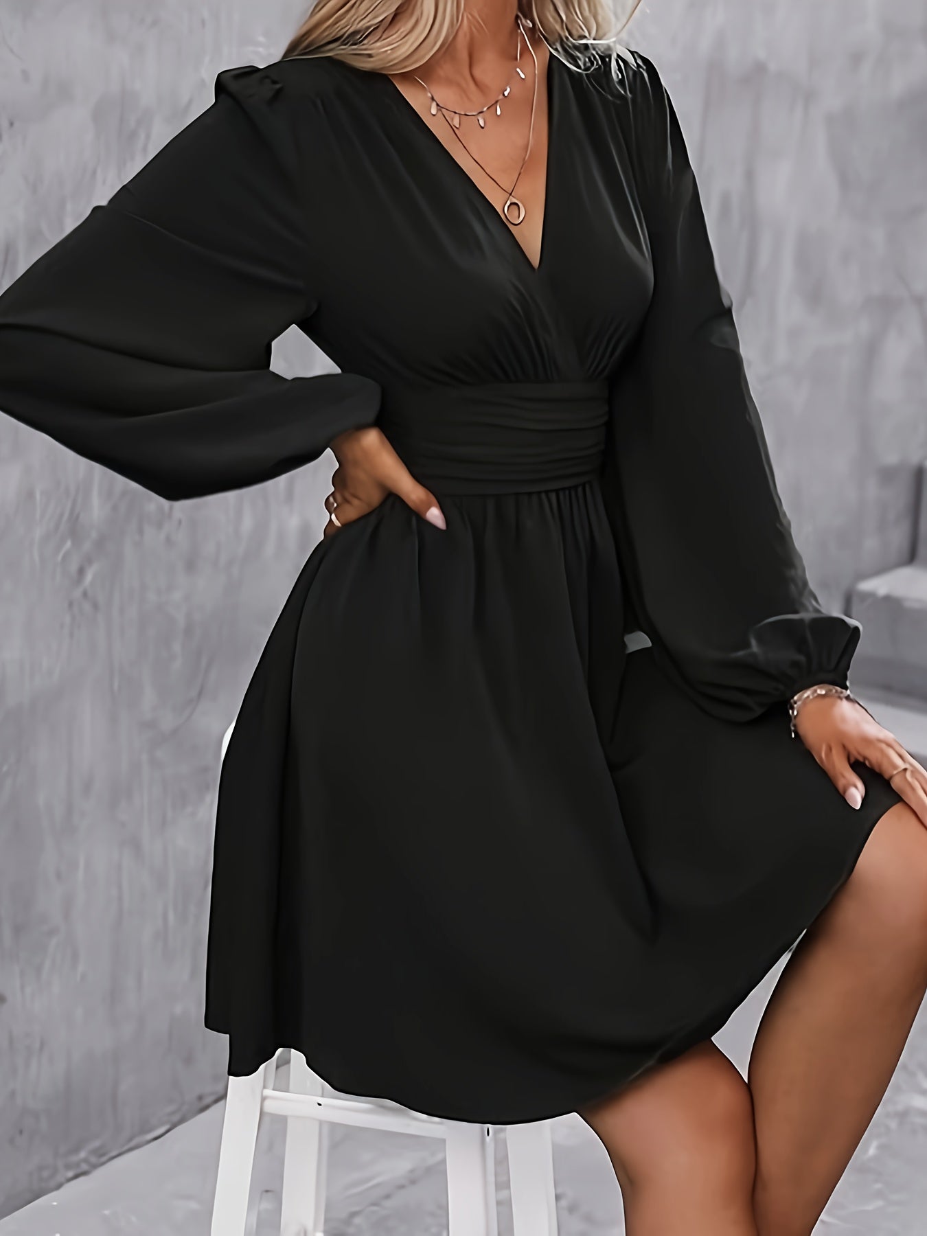 Olivia – Stylish and Timeless